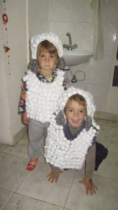kids dressed up as lambs